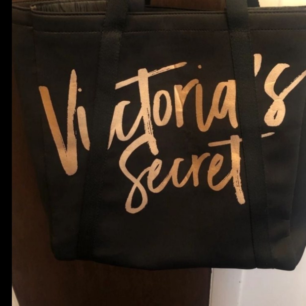 Victoria secret bag.